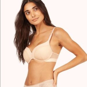 LIVELY | The Smooth Lace No-Wire Push-Up Bra